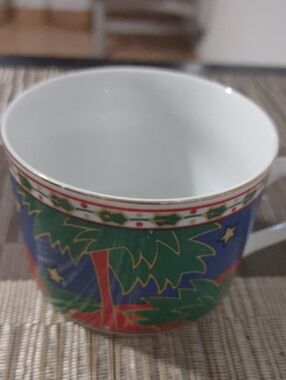 Gibson Holiday Green Blue Red Palm Tree Teacup